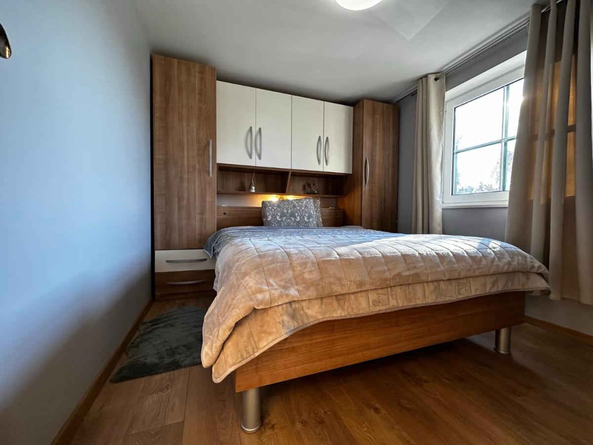 Apartman Veronika Vrsi Exterior photo