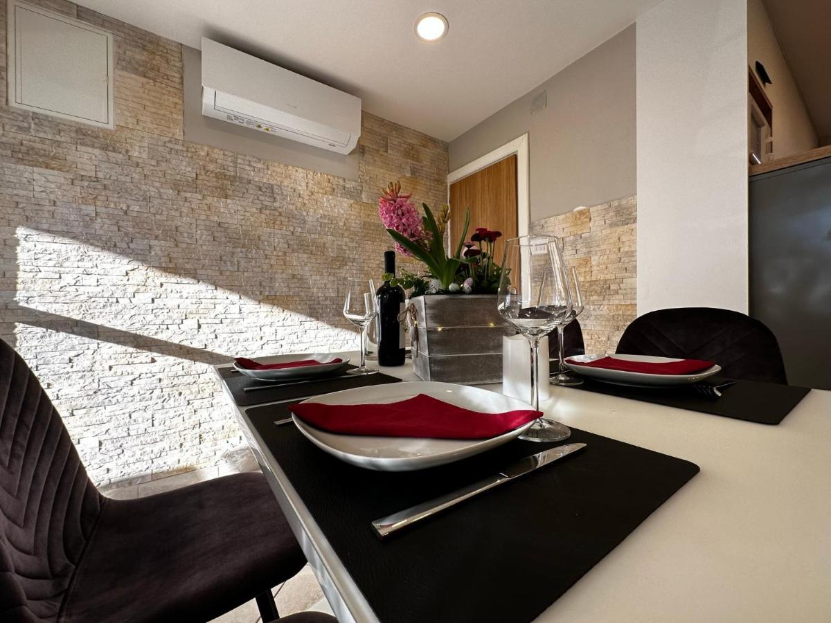 Apartman Veronika Vrsi Exterior photo